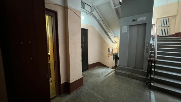 Кладовка 5,3 кв.м. у ст.м. "Лесная"
